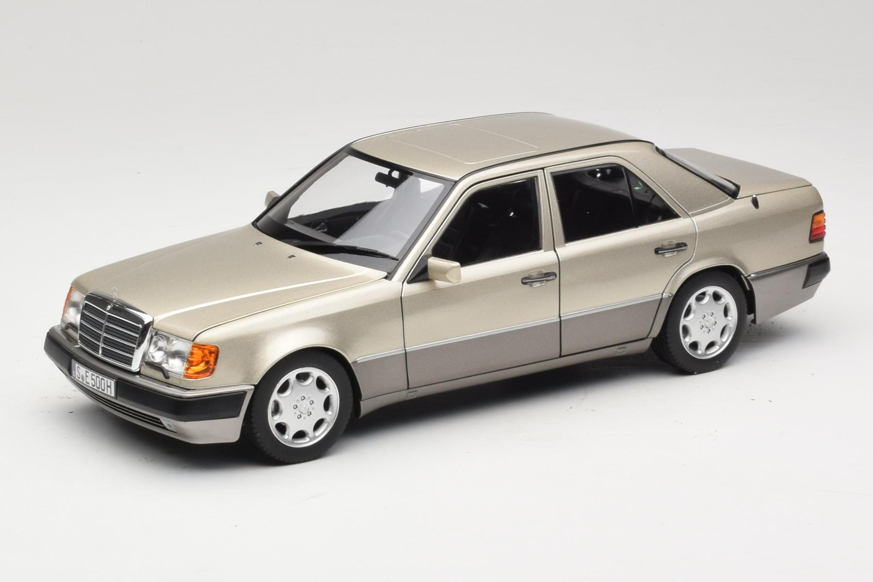 Norev Mercedes 500E W124 1:18 Smoke Silver Diecast
