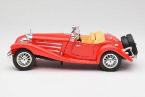 Mercedes 500K Roadster Red Bburago 1:18 3020 Diecast - image 4 of 8