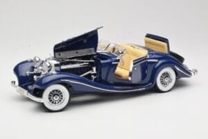 Mercedes 500K Special Roadster Blue Maisto 1:18 56059 Diecast - image 2 of 8
