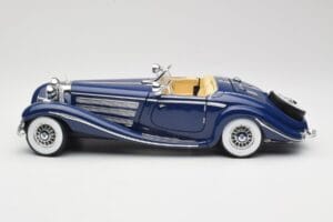 Mercedes 500K Special Roadster Blue Maisto 1:18 56059 Diecast - image 4 of 8