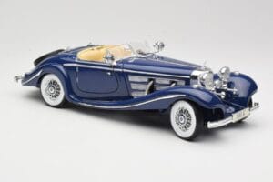 Mercedes 500K Special Roadster Blue Maisto 1:18 56059 Diecast - image 6 of 8