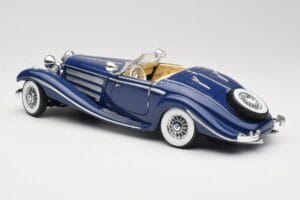 Mercedes 500K Special Roadster Blue Maisto 1:18 56059 Diecast - image 7 of 8