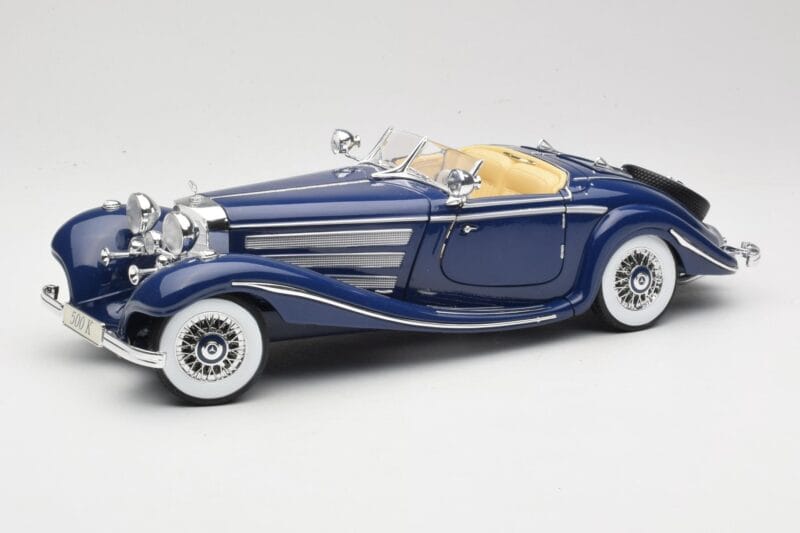 Mercedes 500K Special Roadster Blue Maisto 1:18 56059 Diecast