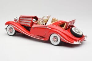 Mercedes 500K Special Roadster Red Maisto 1:18 56058 Diecast - image 5 of 8