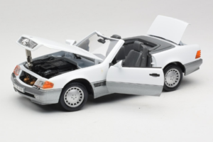 Mercedes 500 SL R129 White Roadtough 1:18 92048 Diecast - image 2 of 8