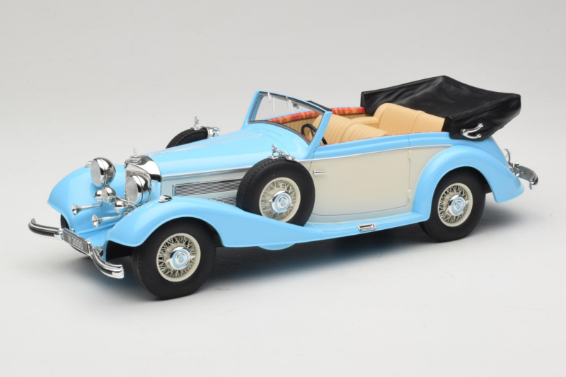 Mercedes 540K Cabriolet Blue White Cult Models 1:18 Mercedes 540K Cabriolet Blue White Cult Models 1:18 CML184-2 Diecast
