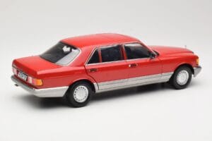 Mercedes 560 SEL W126 Red Norev 1:18 183463 Diecast - image 3 of 8