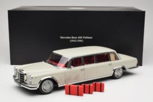 Mercedes 600 Pullman W100 Light Grey NZG 1:18 B66040708 Diecast - image 8 of 8