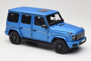 Mercedes AMG G 63 L W465 Blue Norev 1:18 B66960664 Diecast - image 4 of 6