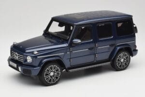 Mercedes AMG G 63 L W465 Dark Blue Norev 1:18 B66960663 Diecast