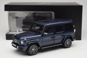 Mercedes AMG G 63 L W465 Dark Blue Norev 1:18 B66960663 Diecast - image 8 of 8