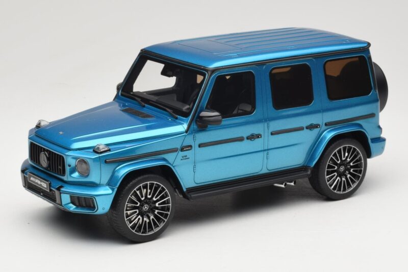 Mercedes AMG G63 W463 Hyper Blue Magno GT Spirit 1:18 Mercedes AMG G63 W463 Hyper Blue Magno GT Spirit 1:18 GT925 Resin