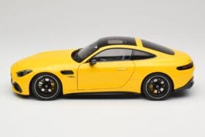 Mercedes AMG GT 43 C192 Turbo Sun Yellow NZG 1:18 B66960587 Diecast - image 4 of 8