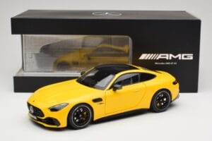 Mercedes AMG GT 43 C192 Turbo Sun Yellow NZG 1:18 B66960587 Diecast - image 8 of 8