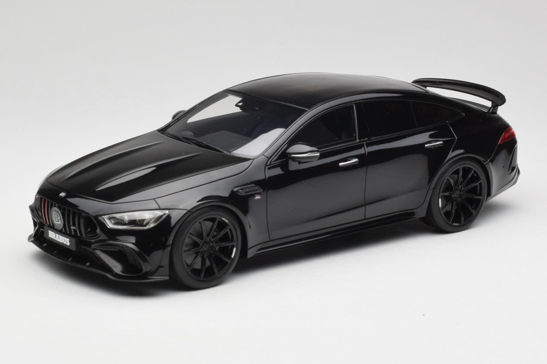 GT Spirit Mercedes AMG GT 63 S Brabus 930 1:18