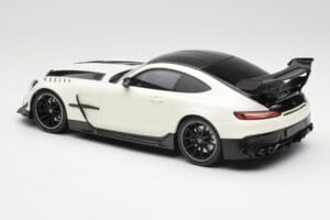 Mercedes AMG GT C190 Black Series Designo Diamond White Metallic Minichamps 1:18 155032022 Diecast - image 5 of 6