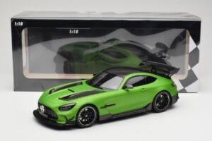 Mercedes AMG GT C190 Black Series Green Hell Magno Minichamps 1:18 155032020 Diecast - image 6 of 6