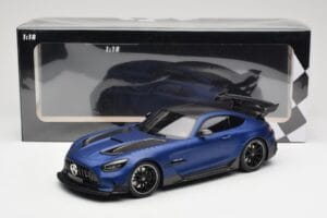 Mercedes AMG GT C190 Black Series Spectral Blue Magno Minichamps 1:18 155032021 Diecast - image 6 of 6