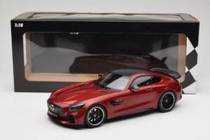 Mercedes AMG GT R C190 Jupiter Red Metallic Minichamps 1:18 155036027 Diecast - image 6 of 6