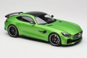Mercedes AMG GT R C190 Matte Green Minichamps 1:18 155036020 Diecast - image 4 of 6