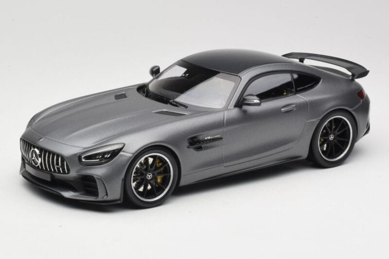 Mercedes AMG GT R C190 Matte Grey Metallic Minichamps 1:18 155036026 Diecast