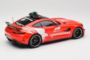 Mercedes AMG GT R C190 Safety Car F1 2021 Minichamps 1:18 155036095 Diecast - image 2 of 6