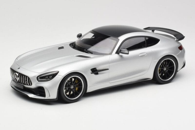 Mercedes AMG GT R C190 Silver Minichamps 1:18 155036025 Diecast