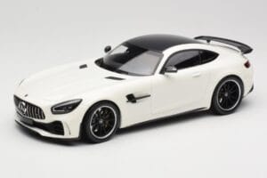 Mercedes AMG GT R C190 White Metallic Minichamps 1:18 155036028 Diecast