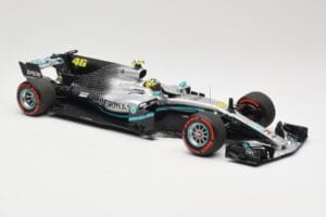 Mercedes AMG Petronas W08 V. Rossi Ride Swap Valencia December 2019 Minichamps 1:18 110191746 Diecast - image 4 of 6