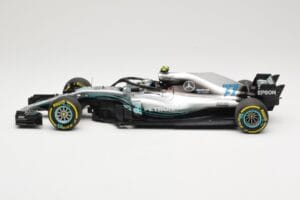 Mercedes AMG Petronas W09 #77 V. Bottas F1 2018 Minichamps 1:18 110180077 Diecast - image 3 of 6