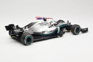 Mercedes AMG Petronas W10 #44 L. Hamilton Winner British GP 2019 Minichamps 1:18 110191044 Diecast - image 2 of 6