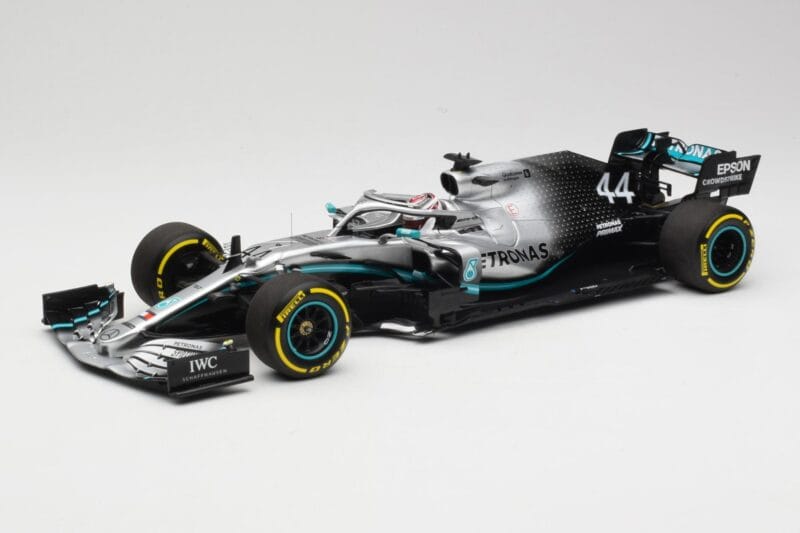 Mercedes AMG Petronas W10 #44 L. Hamilton F1 World Champion 2019 Minichamps 1:18 110190044 Diecast