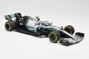 Mercedes AMG Petronas W10 #77 V. Bottas F1 2019 Minichamps 1:18 110190077 Diecast - image 4 of 6