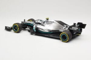 Mercedes AMG Petronas W10 #77 V. Bottas F1 2019 Minichamps 1:18 110190077 Diecast - image 5 of 6