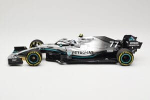Mercedes AMG Petronas W10 #77 V. Bottas Winner USA GP 2019 Minichamps 1:18 110191877 Diecast - image 3 of 6