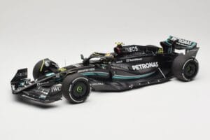 Mercedes AMG Petronas W14 E Performance #44 L. Hamilton Bahrain GP 2023 Minichamps 1:18 110230144 Diecast