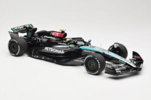Mercedes AMG Petronas W15 E Performance #44 L. Hamilton 2024 Minichamps 1:18 110240144 Diecast - image 4 of 6