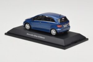 Mercedes B-Class W245 Lotus Blue Metallic Minichamps 1:43 B66962407 Diecast - image 3 of 4