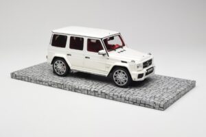 Mercedes Brabus B63 620 Widestar Pearl White Minichamps 1:18 107032201 Diecast - image 4 of 6