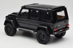 Mercedes Brabus G 500 4x4 Squared Black GT Spirit 1:18 GT143 Resin - image 5 of 6