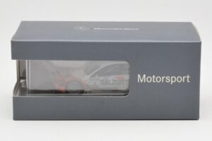 Mercedes C-Class C204 DTM #3 G. Paffett DTM 2010 Minichamps 1:43 B66961411 Diecast - image 4 of 4