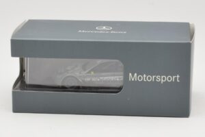 Mercedes C-Class C204 DTM #6 B. Schneider DTM 2008 Minichamps 1:43 B66962290 Diecast - image 4 of 4