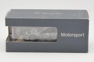 Mercedes C-Class C204 DTM #7 P. di Resta DTM 2010 Minichamps 1:43 B66961413 Diecast - image 4 of 4