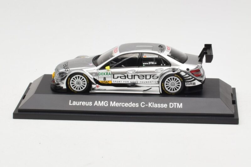 Mercedes C-Class C204 #8 R. Schumacher HWA DTM 2010 Minichamps 1:43 B66961414 Diecast