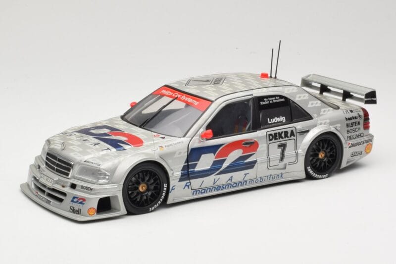 Mercedes C-Class W202 #7 K. Ludwig AMG-Mercedes Team Zakspeed DTM 1994 UT Models 1:18 180943307 Diecast