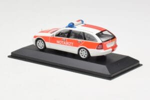 Mercedes C-Class S203 Notarzt Minichamps 1:43 430030190 Diecast - image 3 of 4