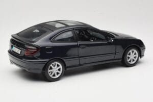 Mercedes C-Class Sports Coupe CL203 Blue Maisto 1:18 B66962124 Diecast - image 3 of 8
