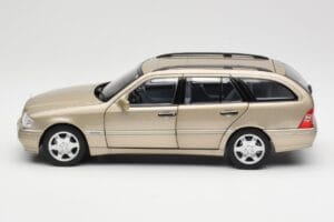 Mercedes C-Class T-Model W202 Smoke Silver Norev 1:18 183388 Diecast - image 5 of 8