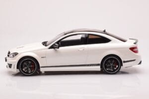 Mercedes AMG C63 W204 Edition 507 White GT Spirit 1:18 GT899 Resin - image 3 of 6