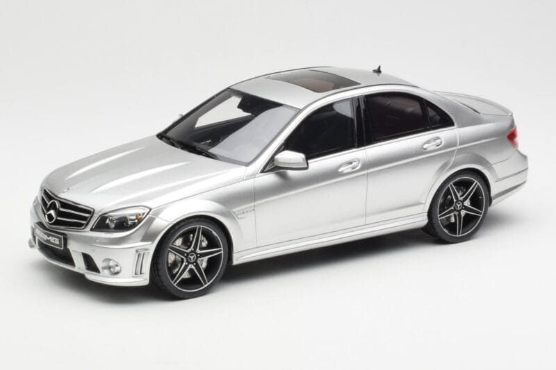 Mercedes C63 AMG W204 Silver GT Spirit 1:18 GT462 Resin